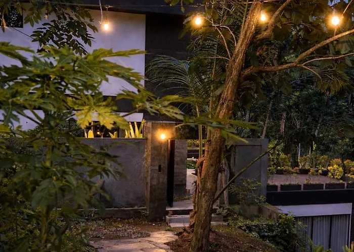 ロッジ Oran Bali